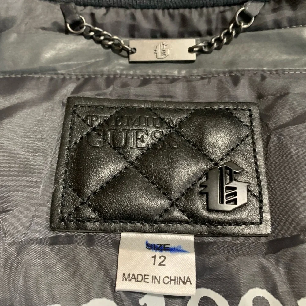 GUESS PREMIUM Gray Quilted Style Jacket - Size 12 Kids